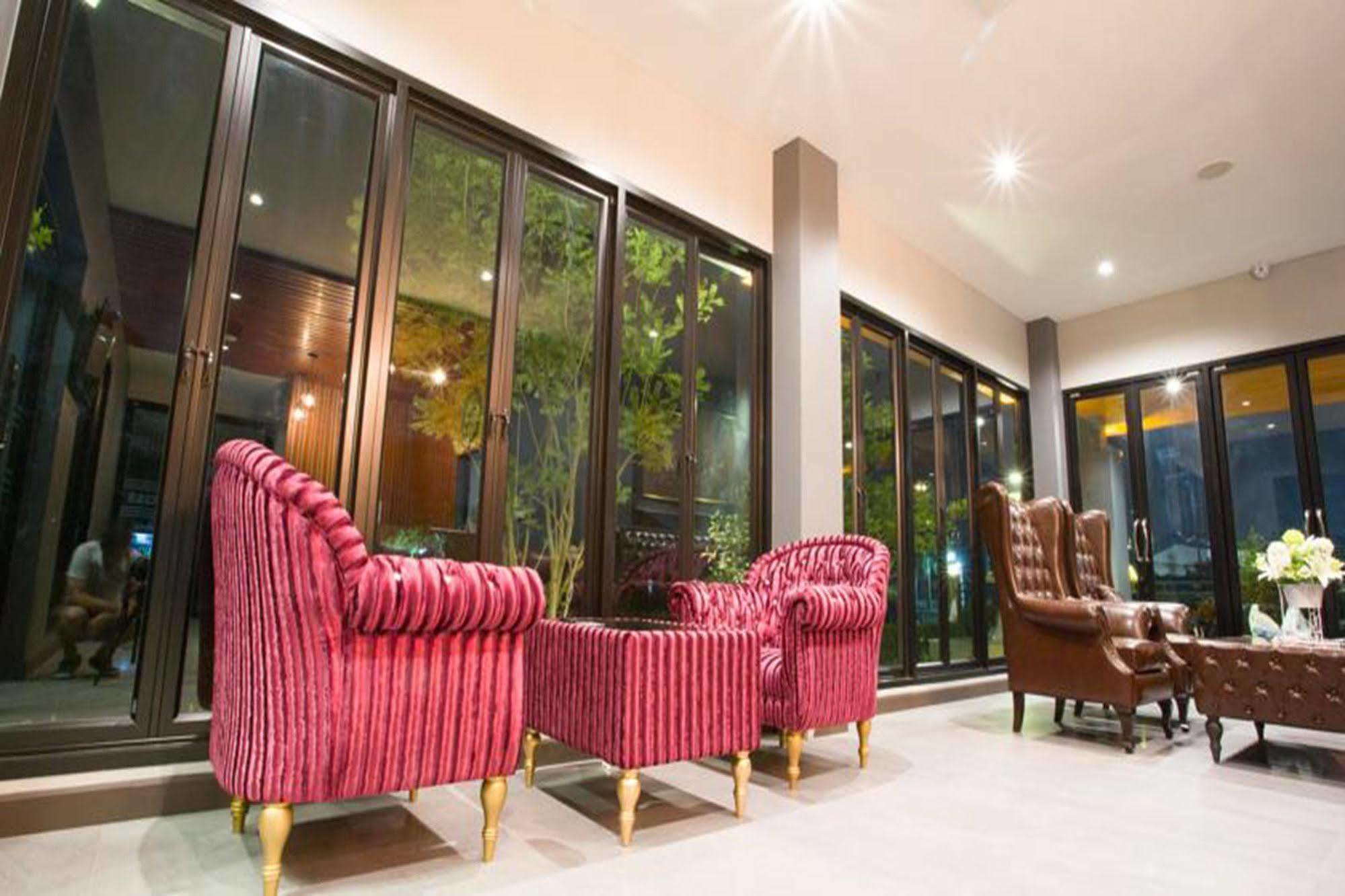 Aziss Boutique Hotel - Sha Plus Phitsanulok Exterior photo